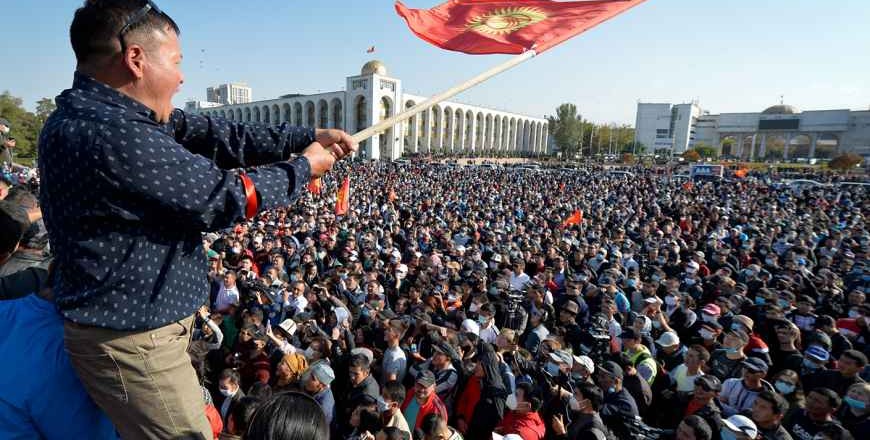 Republica Kârgâză – nou punct fierbinte în CSI