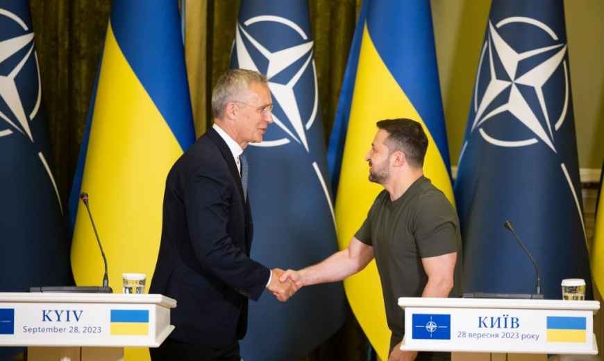 Jens Stoltenberg, vizită surpriză la Kiev